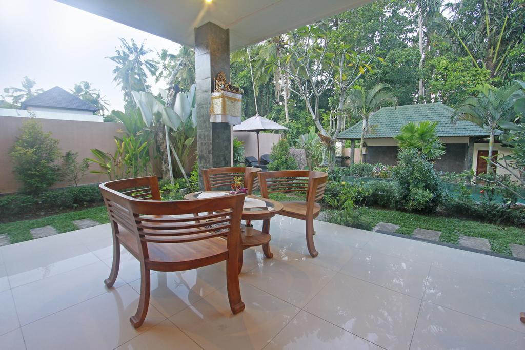 Wates Sari Villa Ubud Habitación foto